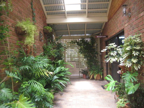 Edge of the Forest - Kalgoorlie Accommodation 1