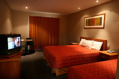 Outback Hotel & Lodge - Kalgoorlie Accommodation 2