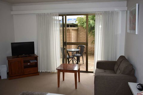 Admiral Motel Bunbury - Kalgoorlie Accommodation 17