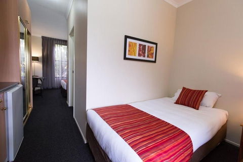 Barkly Motor Lodge - Kalgoorlie Accommodation 5