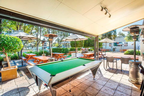 Nightcap at High Flyer Hotel - Kalgoorlie Accommodation 13