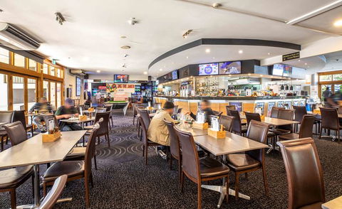 Nightcap at High Flyer Hotel - Kalgoorlie Accommodation 15