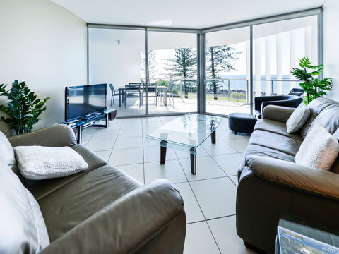 Grand Mercure Apartments Bargara - Kalgoorlie Accommodation 7
