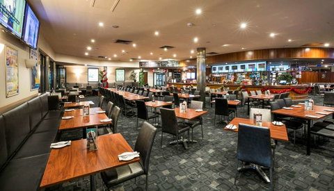 Nightcap at Playford Tavern - Kalgoorlie Accommodation 3