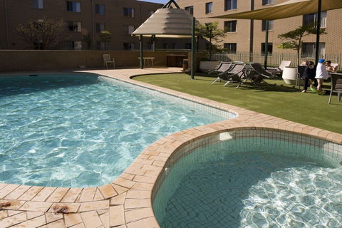 Kingston Terrace Serviced Apartments - Kalgoorlie Accommodation 2