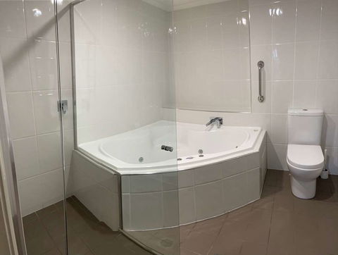 Bathurst Heritage Motor Inn - Kalgoorlie Accommodation 3