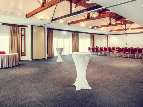 Mercure Darwin Airport Resort - Kalgoorlie Accommodation 9