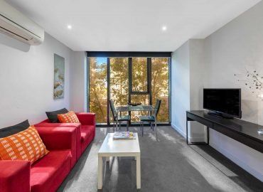 Aura On Flinders - Kalgoorlie Accommodation 1