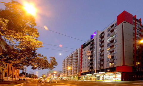 Arrow On Swanston - Kalgoorlie Accommodation 1