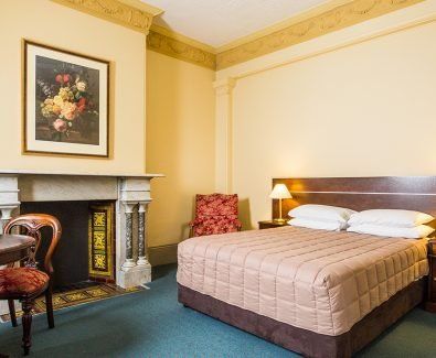 Avonmore on the Park - Kalgoorlie Accommodation 0