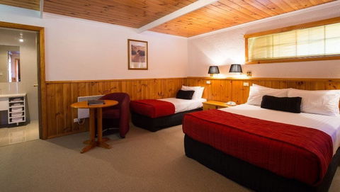 Tall Timbers - Kalgoorlie Accommodation 1