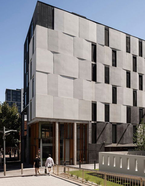 Alex Hotel, Perth - Kalgoorlie Accommodation 0