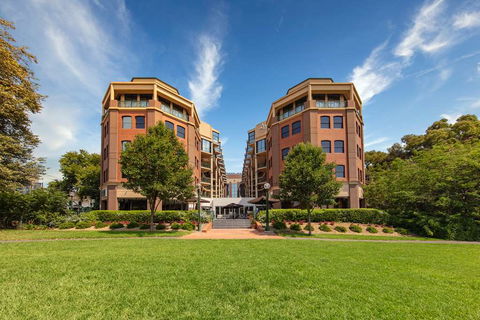 Amora Hotel Riverwalk Melbourne - Kalgoorlie Accommodation 0