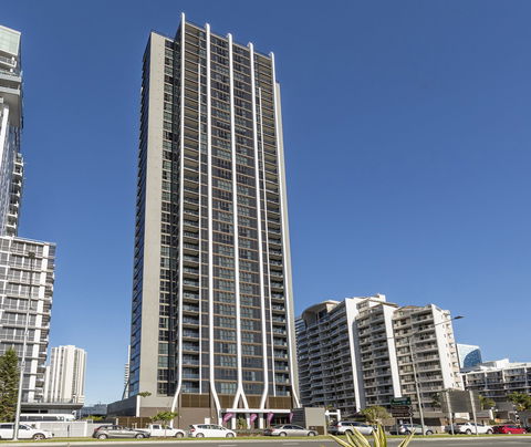 Avani Broadbeach Residences - Kalgoorlie Accommodation 0