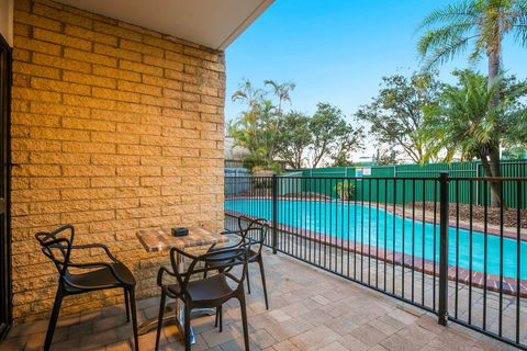 Kawana Waters Hotel by NightCap - Kalgoorlie Accommodation 1