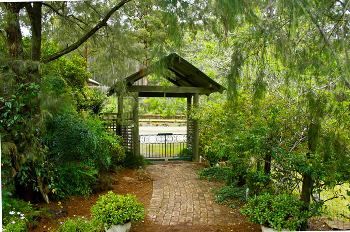 Kemeys Mountain Hideaway - Kalgoorlie Accommodation 0