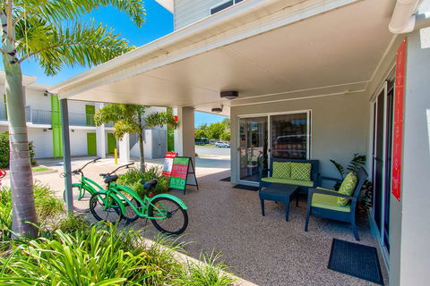 Mackay Oceanside Central Hotel - Kalgoorlie Accommodation 1