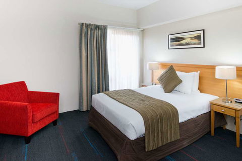 APX Apartments Parramatta - Kalgoorlie Accommodation 4