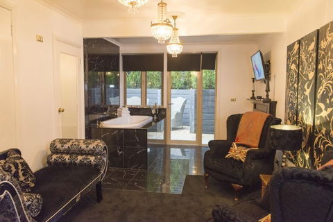 Adeline Bed & Breakfast - Kalgoorlie Accommodation 7