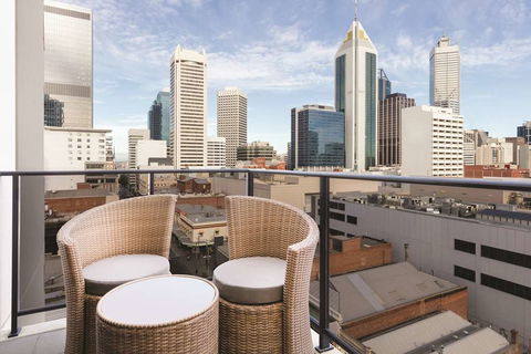 Adina Apartment Hotel Barrack Plaza - Kalgoorlie Accommodation 2