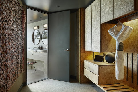 Ovolo Nishi - Kalgoorlie Accommodation 13