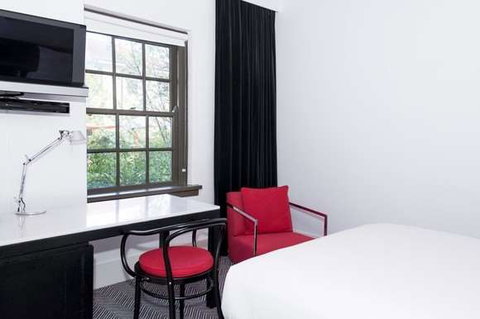 Peppers Gallery Hotel, Canberra - Kalgoorlie Accommodation 3
