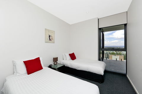 Astra Canberra Manhattan - Kalgoorlie Accommodation 9