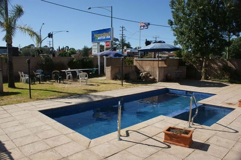 Bendigo Homestead Motor Inn & Apartments - Kalgoorlie Accommodation 2