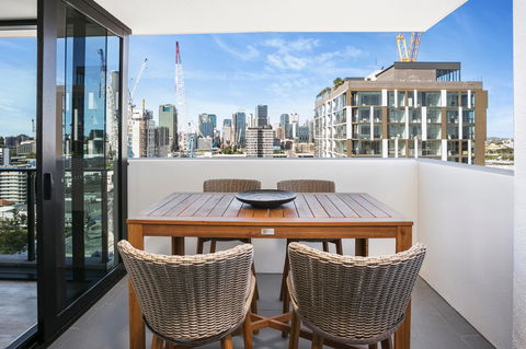 Arise Soda - Kalgoorlie Accommodation 1