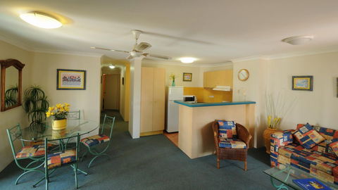 Aruba Beach Resort - Kalgoorlie Accommodation 1
