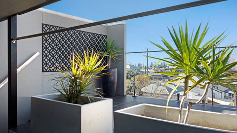 Semaphore Splash Apartments - Kalgoorlie Accommodation 0