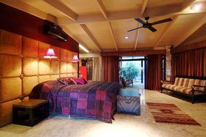 Trinity Beach Palace - Kalgoorlie Accommodation 2