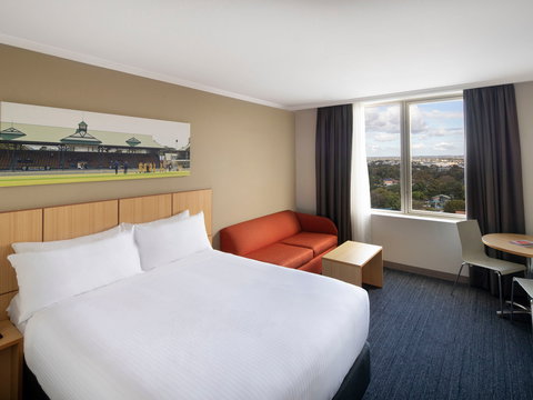 Mercure Sydney Bankstown - Kalgoorlie Accommodation 6
