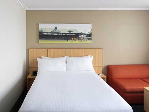 Mercure Sydney Bankstown - Kalgoorlie Accommodation 9