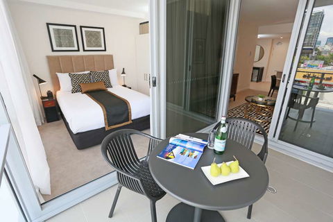 Alex Perry Hotel and Apartments - Kalgoorlie Accommodation 2