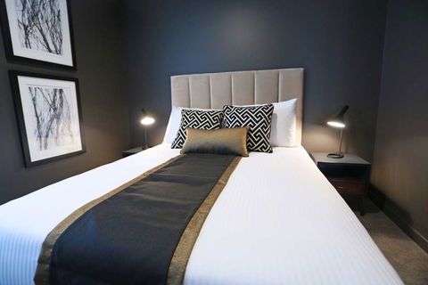 Alex Perry Hotel and Apartments - Kalgoorlie Accommodation 10