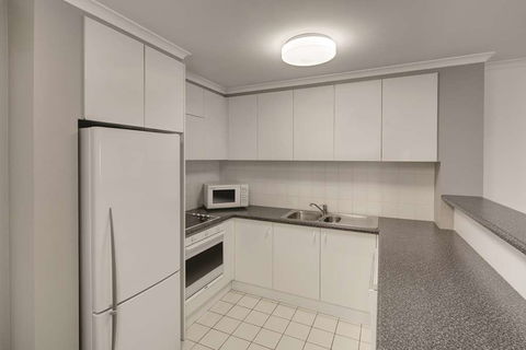 Adina Serviced Apartments James Court - Kalgoorlie Accommodation 7