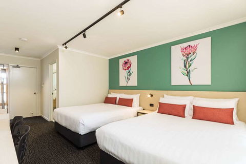 NIghtcap At Balaclava Hotel - Kalgoorlie Accommodation 5