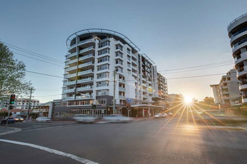 Adina Apartment Hotel Wollongong - Kalgoorlie Accommodation 0