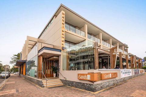 Narrabeen Sands Hotel By Nightcap Plus - Kalgoorlie Accommodation 1