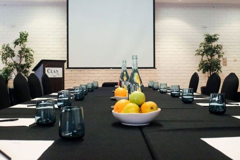 The Clan Lakeside Lodge - Kalgoorlie Accommodation 2