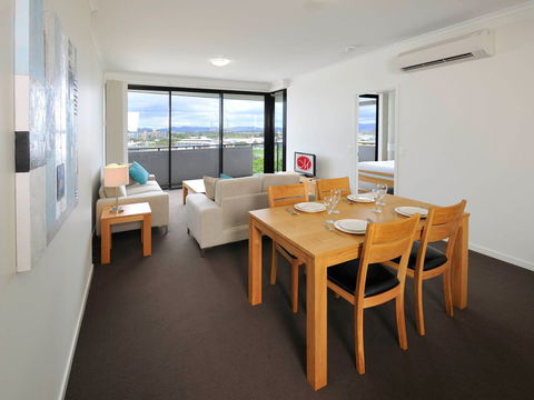 Apartments G60 Gladstone - Kalgoorlie Accommodation 1
