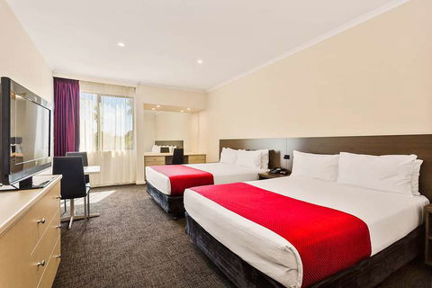 Quality Hotel Manor - Kalgoorlie Accommodation 2