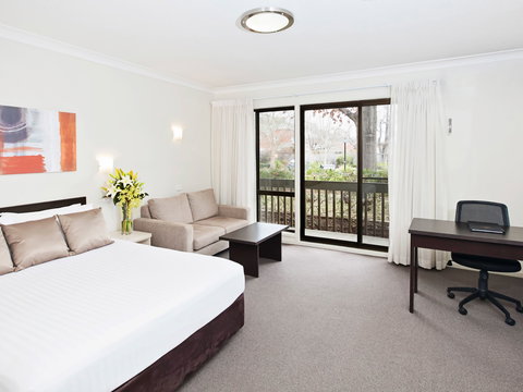 ibis Styles Canberra Tall Trees - Kalgoorlie Accommodation 0