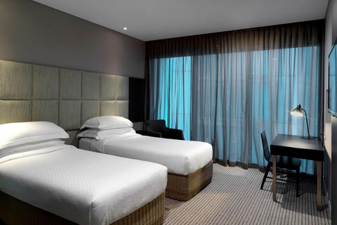 Four Points By Sheraton Brisbane - Kalgoorlie Accommodation 2