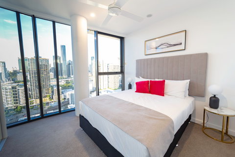 Arise Brisbane One - Kalgoorlie Accommodation 1