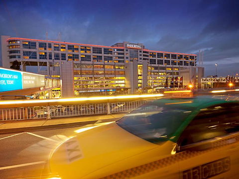 PARKROYAL Melbourne Airport - Kalgoorlie Accommodation 0