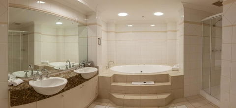 Quality Apartments Adelaide Central - Kalgoorlie Accommodation 2