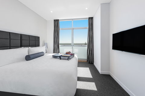 Meriton Suites Chatswood - Kalgoorlie Accommodation 0
