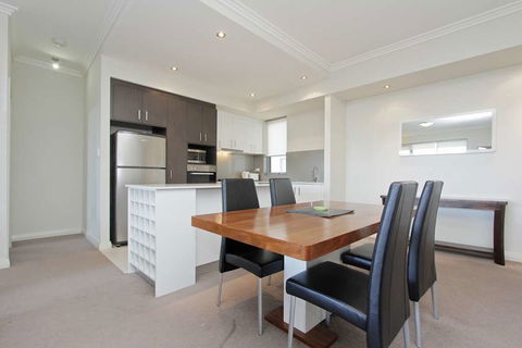 Zappeion Apartments - Kalgoorlie Accommodation 1